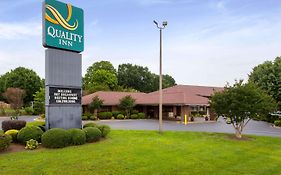 Quality Inn Mount Airy North Carolina